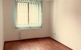 Casă cu 4 camere, curte proprie și 2 balcoane – Șelimbăr - Poză 5
