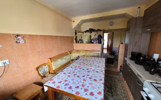 Apartament spatios cu 4 camere, 2 balcoane – Marghita, zona Penny - Poză 15