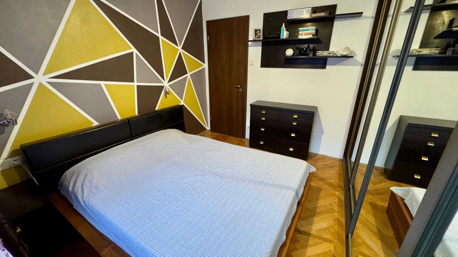 De Inchiriat Apartament 3 camere Piața Romană sector 2 - Poză 3