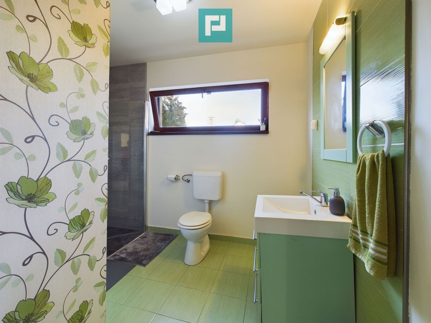 Vilă cu 5 camere de vânzare în zona Aradul Nou - Poză 20