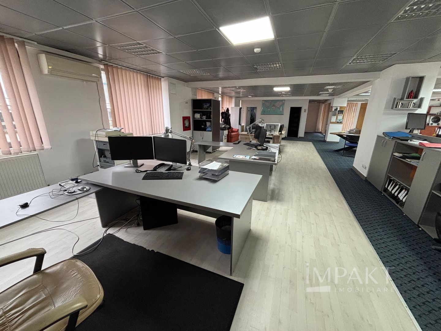 De închiriat service auto cu zona de birouri/sala asteptare - Poză 14