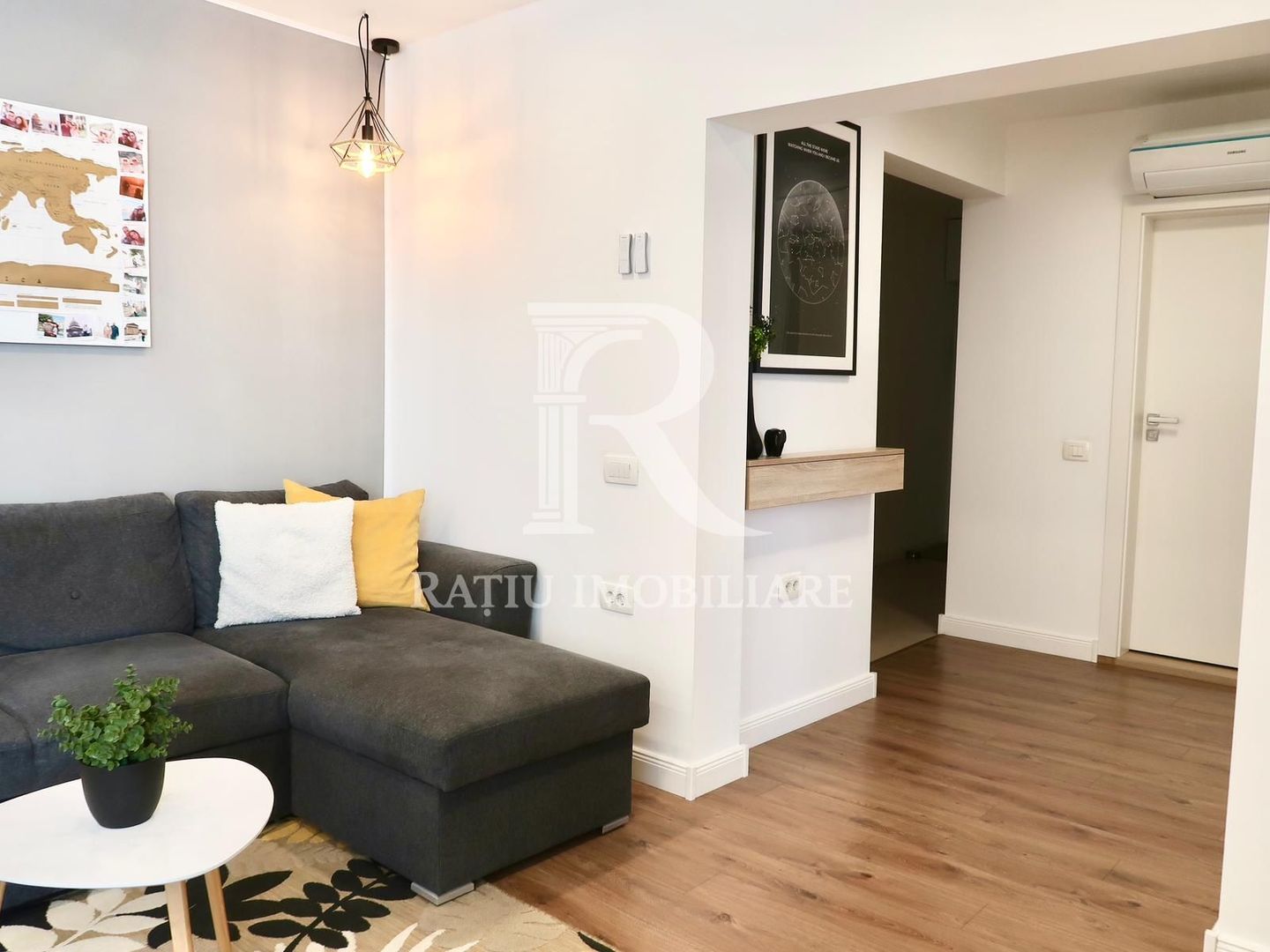 Apartament cu 3 camere | Vedere panoramică deosebită | Oradea - Poză 3