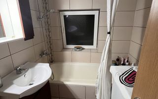 Apartament 2 camere, zona Trei Stejari - Poză 12