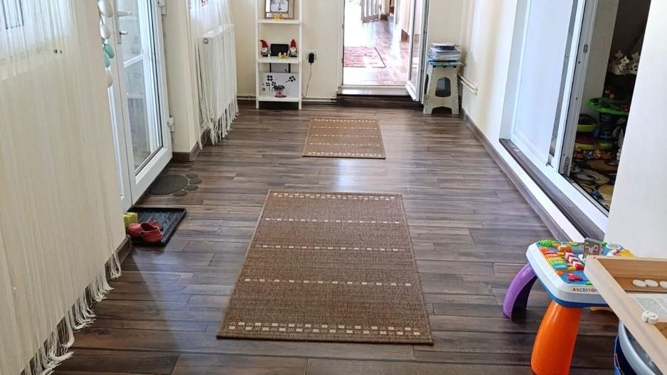 Casa individuala spatioasa si teren mare, pozitie excelenta, Sacalaz - Poză 8