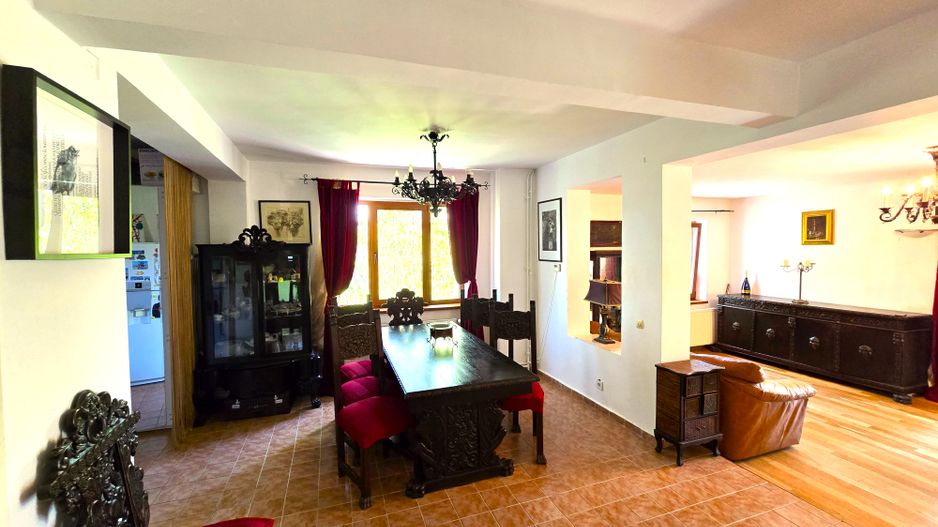 Proprietate unica, vila si 8000 mp pe malul lacului Snagov - Poză 15