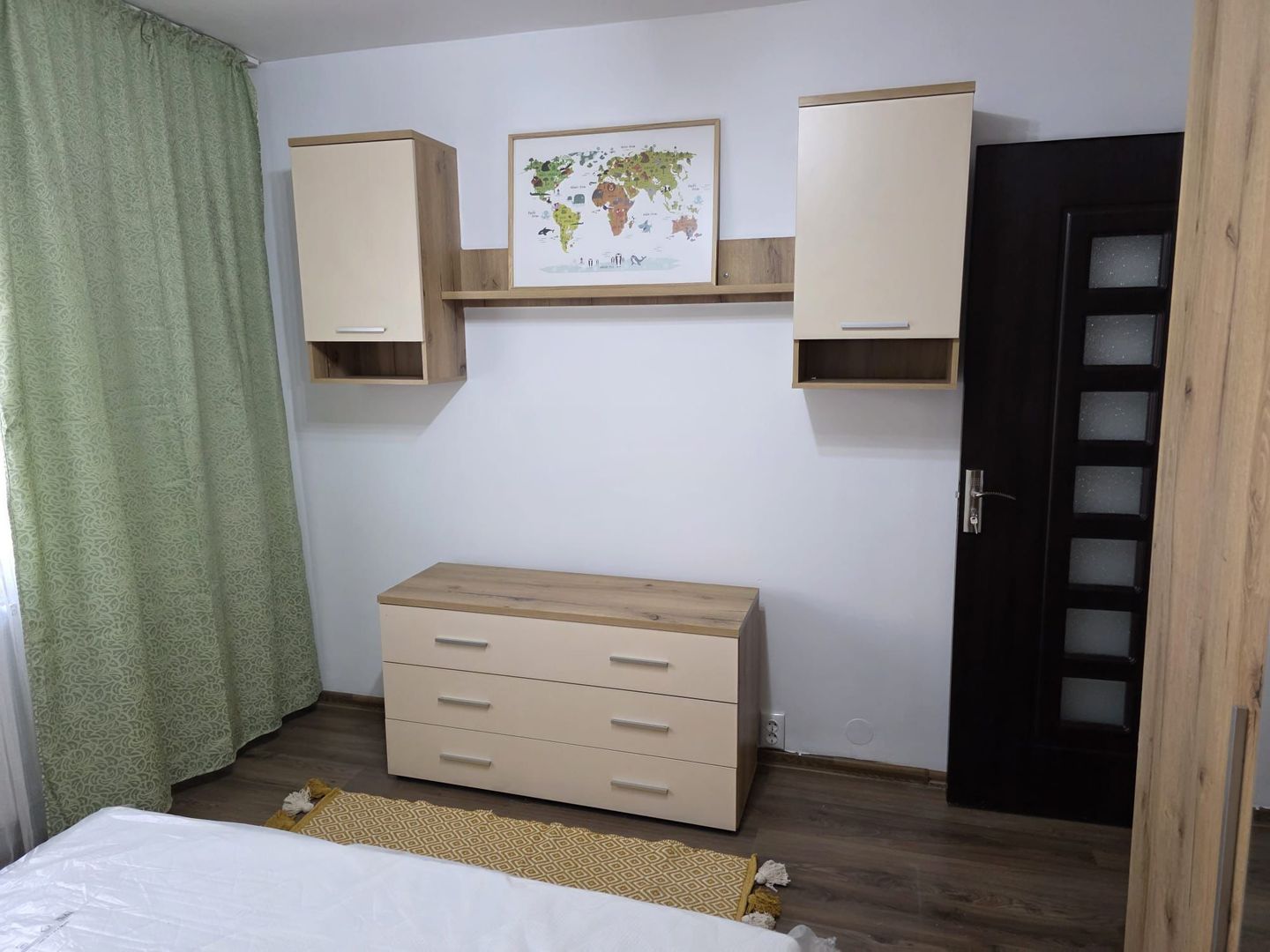 Inchiriere apart. 2 cam. pe B-dul Nufărului, nr.71, Oradea - Poză 2