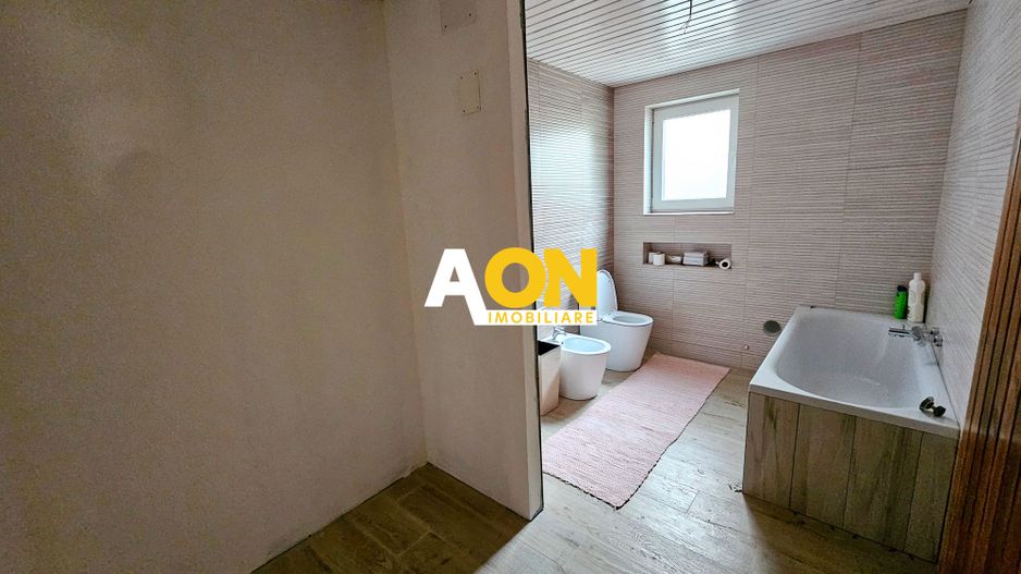Casa multifunctionala, 6 camere , 700 mp teren, cu utilitati, Ciugud - Poză 16