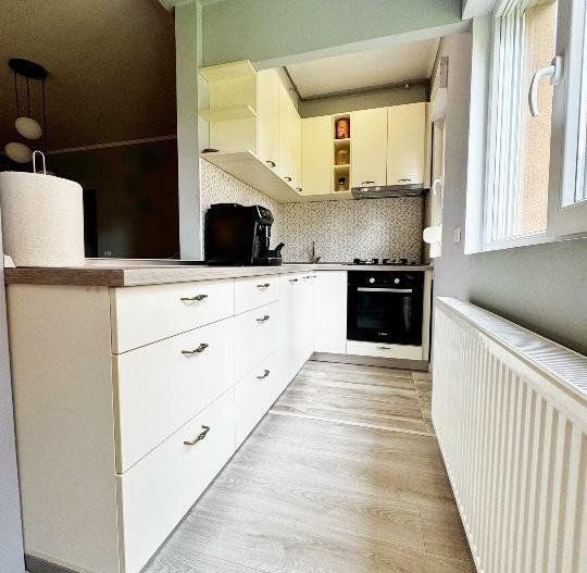 Giroc | 3 Camere | Curte comuna | Mobilat si utilat | Loc de parcare - Poză 4