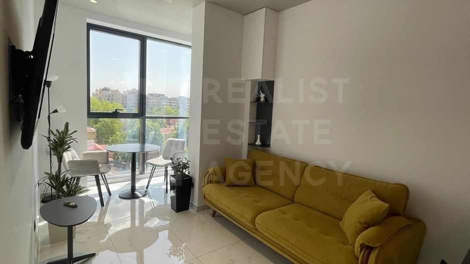 Chirie, apartament cu 2 camere, str. Petru Movilă, sectorul Centru - Poză 2