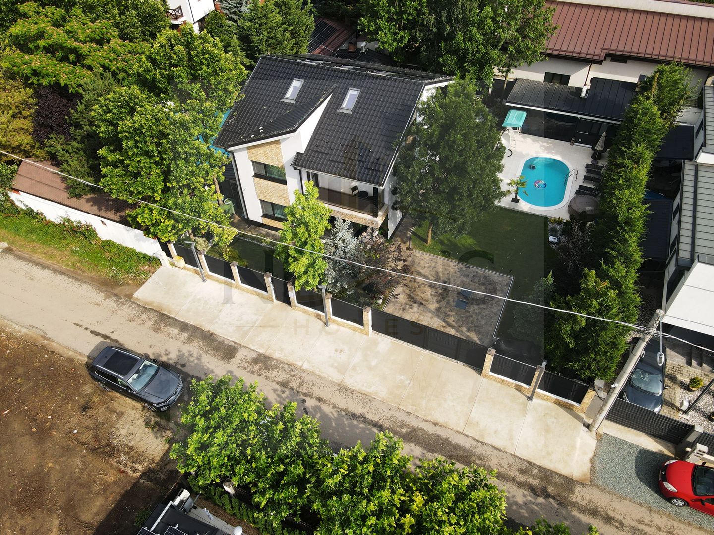 Casa Visurilor Tale în Comuna Berceni | 6 Camere | Finisaje Premium - Poză 46