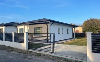 Vânzare, casă, 3 camere, localitatea Vorovești, Iași - Poză 2