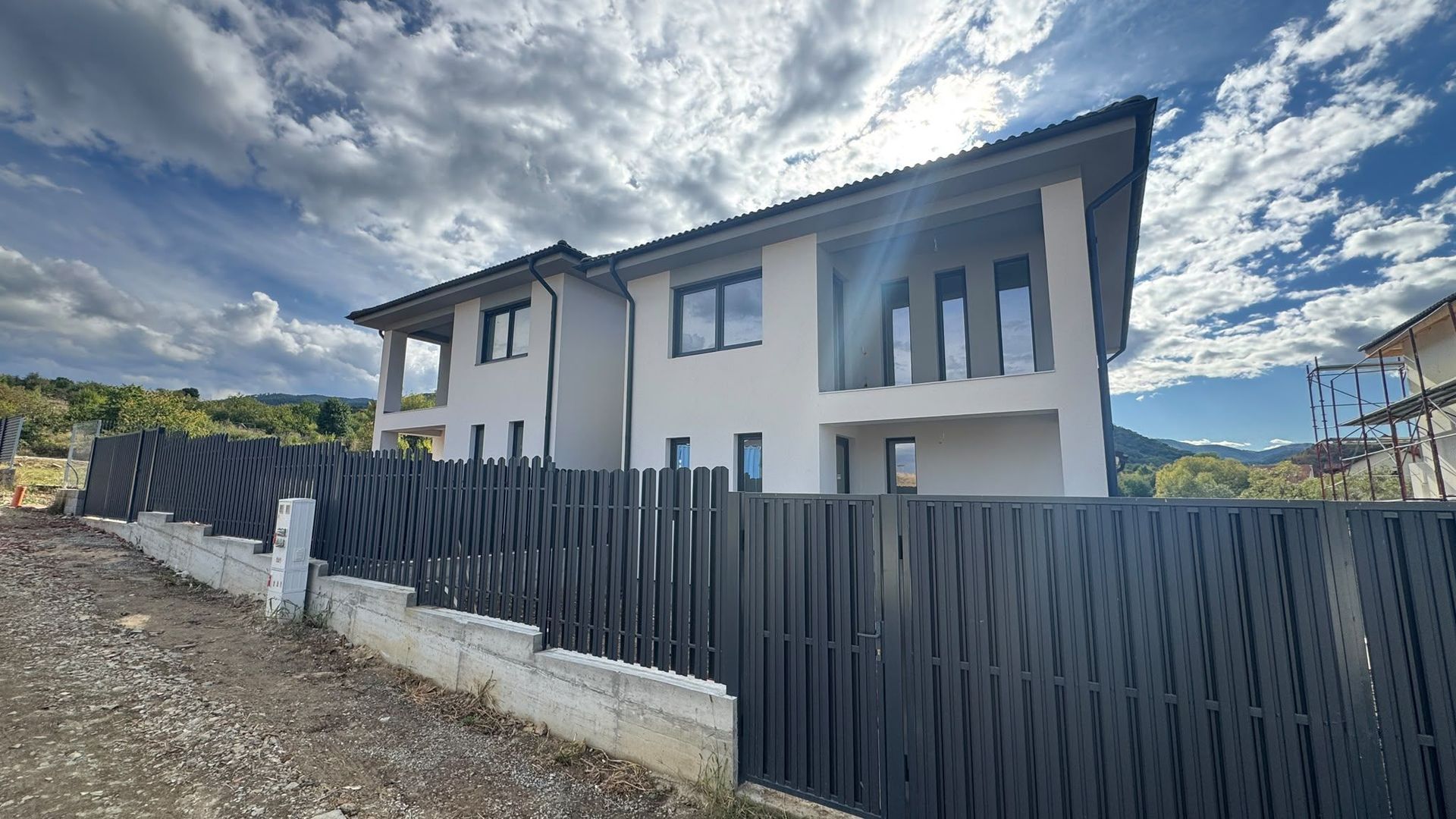 Casa individuala noua in Cisnadie,Sibiu - Poză 2