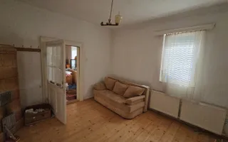 Casă 4 camere de vânzare | Cisnădie | 140 mp | teren 1.230 mp - Poză 13