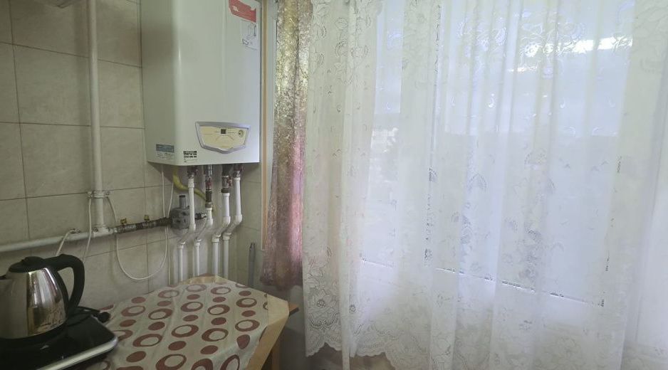 Apartament 3 camere 2 bai si 2 balcoane, Rovinari - Poză 11