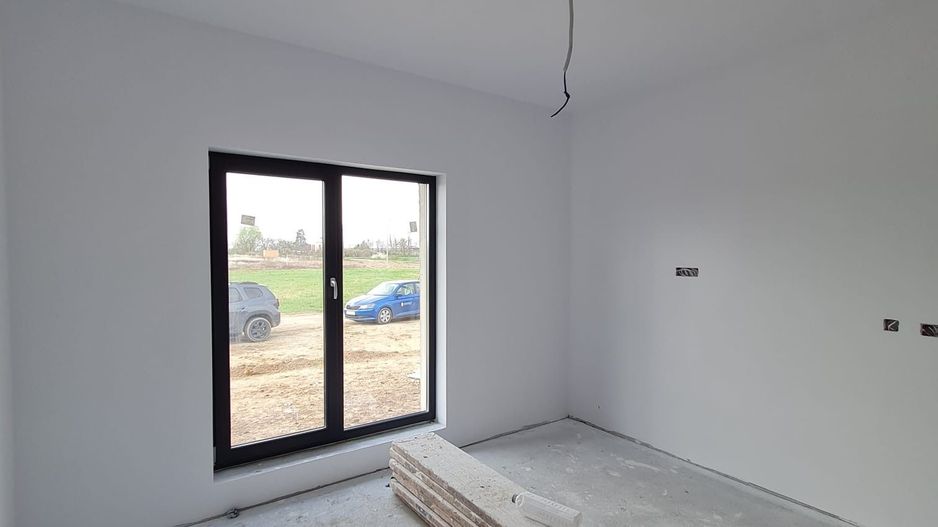 Casa individuala pe parter în Mosnita - Poză 8