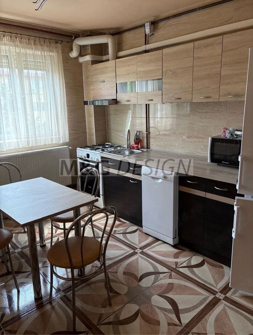 Apartament 2 camere etaj 4 cu lift Sagului - Poză 4