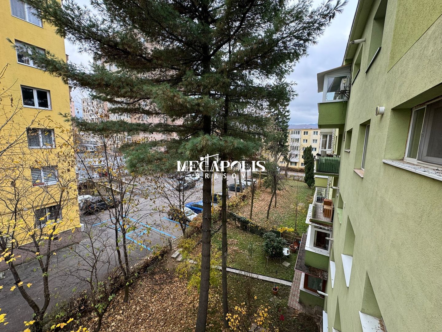 Apartament cu 3 camere Calea Bucuresti - Poză 11