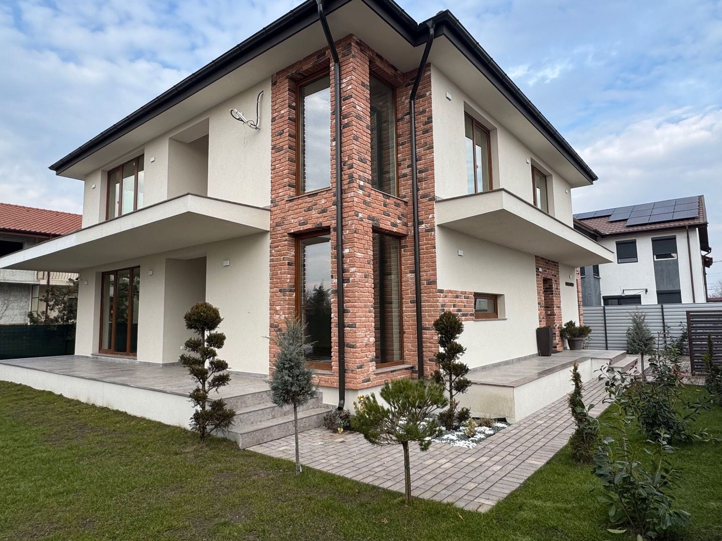 Vila Individuala de LUX Balotesti-Saftica | GARAJ | 0% comision - Poză 1
