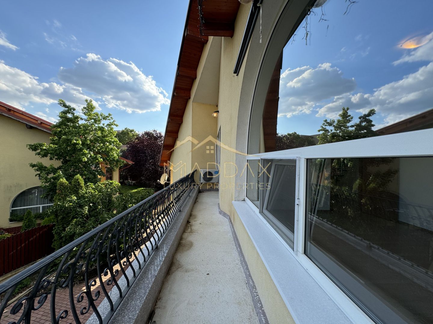 Vila Individuala _7 camere***Piscina***Teren 1000 mp // Erou Iancu Nicolae - Poză 55