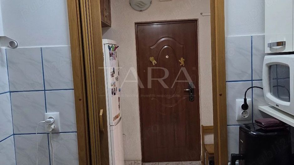 Apartament 2 camere, etaj intermediar, zonă accesibilă. - Poză 4