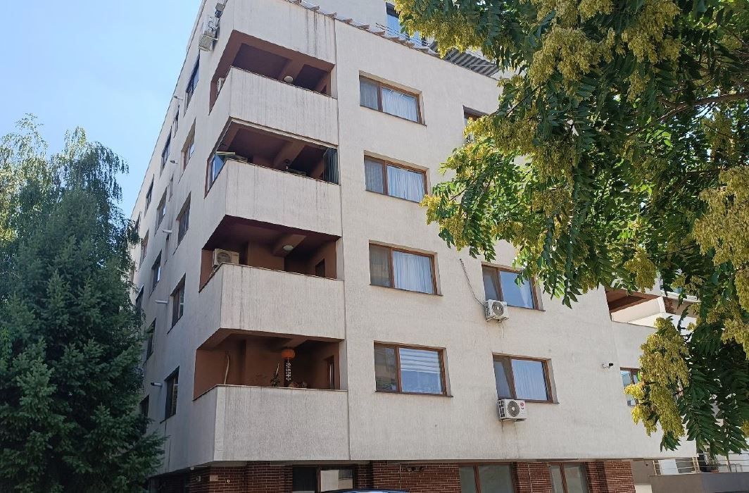 Apartament 2 camere Cartierul Francez - Poză 1