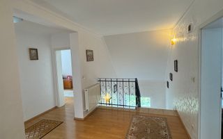 Casa spațioasă în Oradea str Izvorului - Poză 7