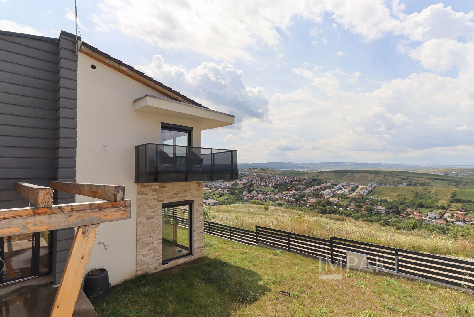 Casa individuala superba, amenajata in stil scandinav Dezmir COMISION 0% - Poză 43