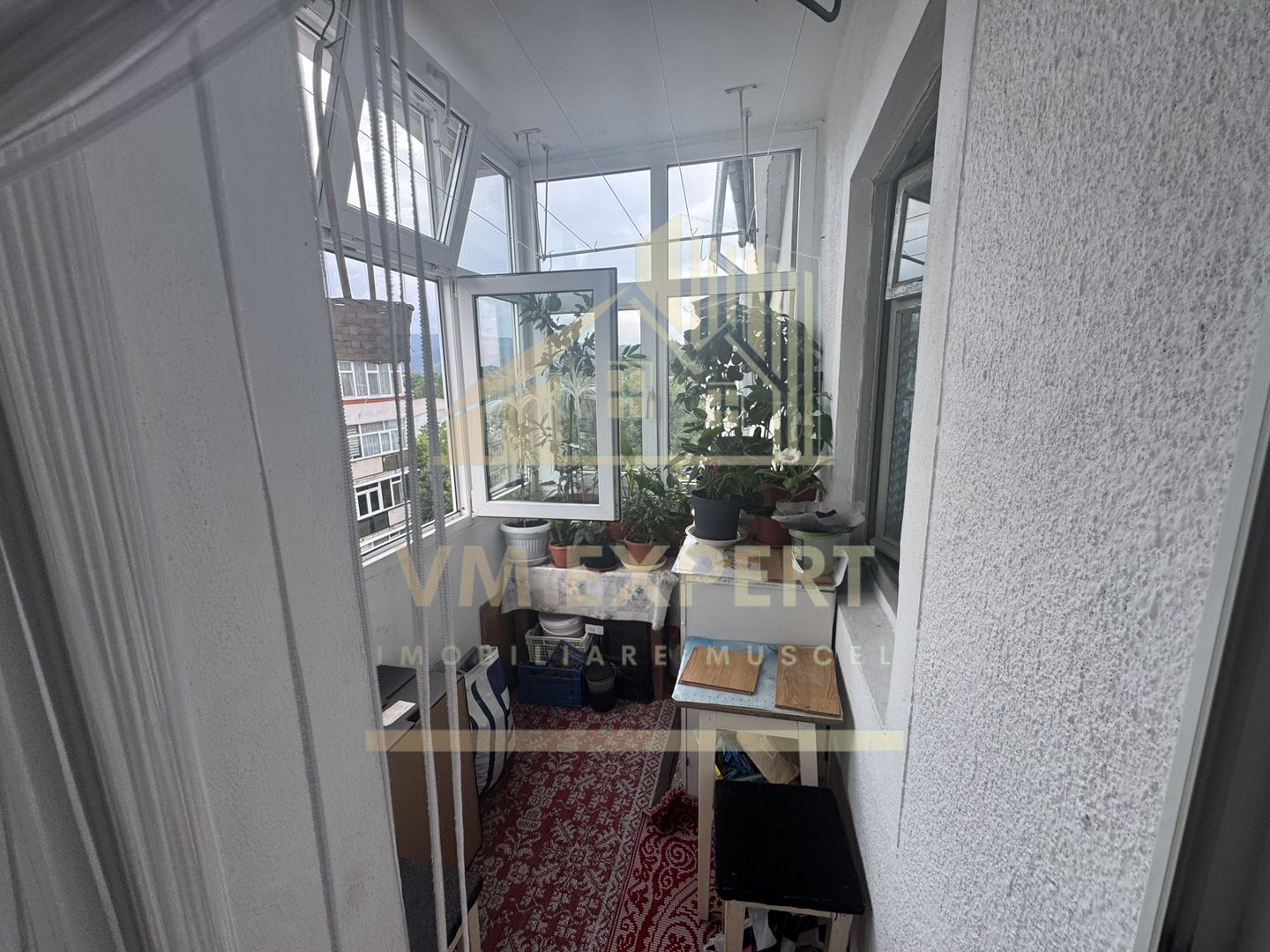 APARTAMENT 3 CAMERE ETAJ 4 VIȘOI CAMPULUNG - Poză 20