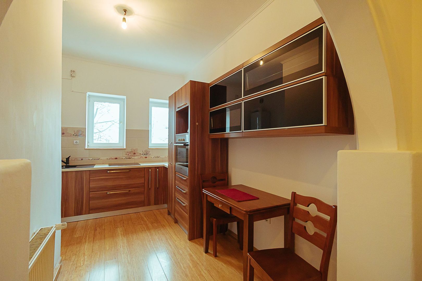 Ultracentral, apartament in casa, pretabil locuit si/sau birouri, pet friendly. - Poză 5