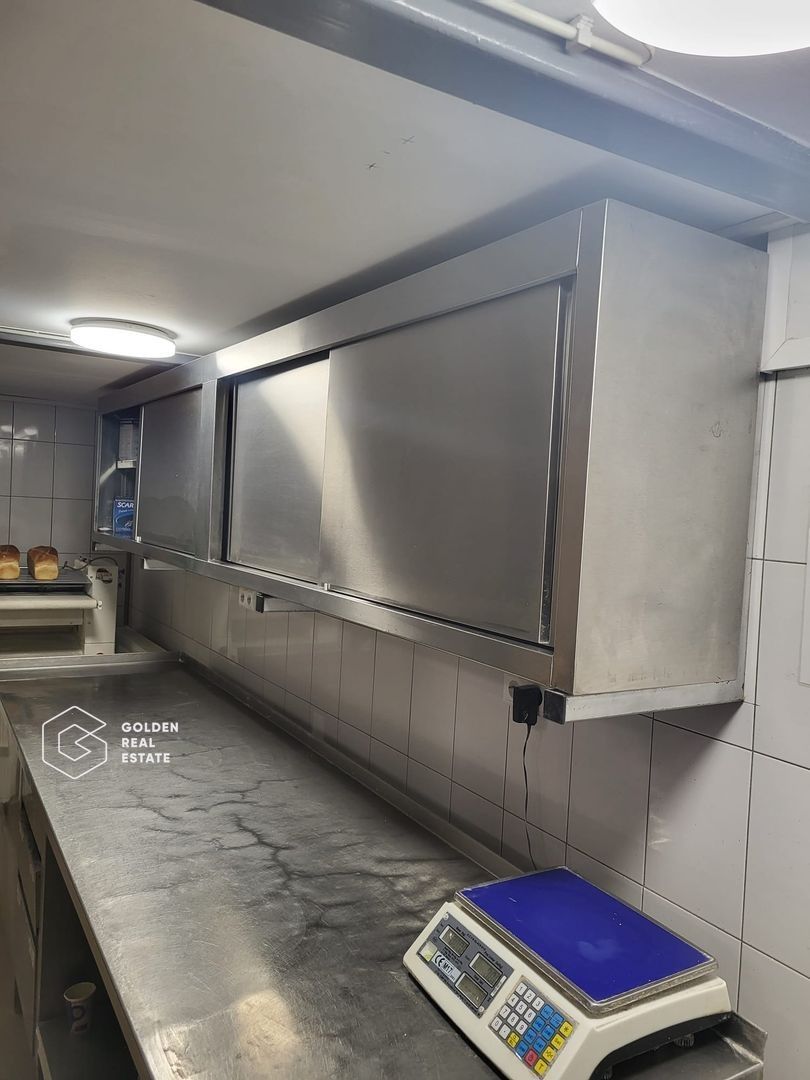 Spațiu comercial central, 117 mp + birou 16 mp, Timișoara - Poză 3