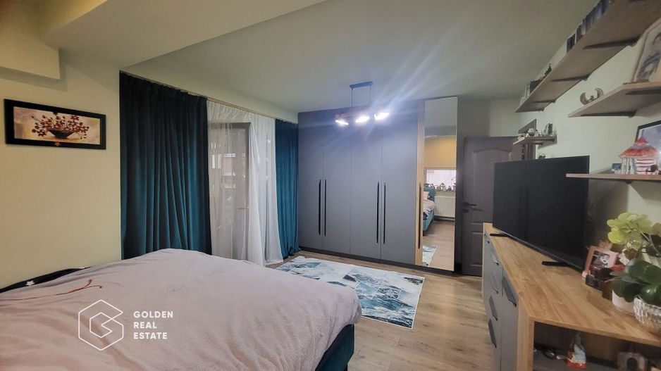 Apartament  cu spatiu de joaca si curte in Giroc - Poză 1