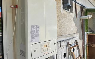 Corp de casă cu 2 imobile independente, curte și pod – Str. Mihai Viteazul - Poză 10