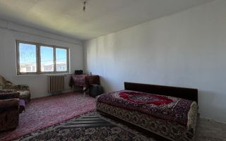 VANZARE 3 CAMERE | DECOMANDAT | ETAJ 4/4 | 2 BAI | ROSIORI DE VEDE - Poză 2