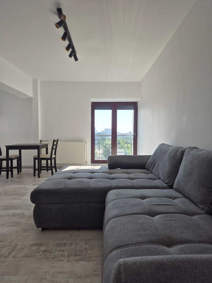 Apartament 2 camere, centrală proprie, modern, vedere spectaculoasă - Poză 2