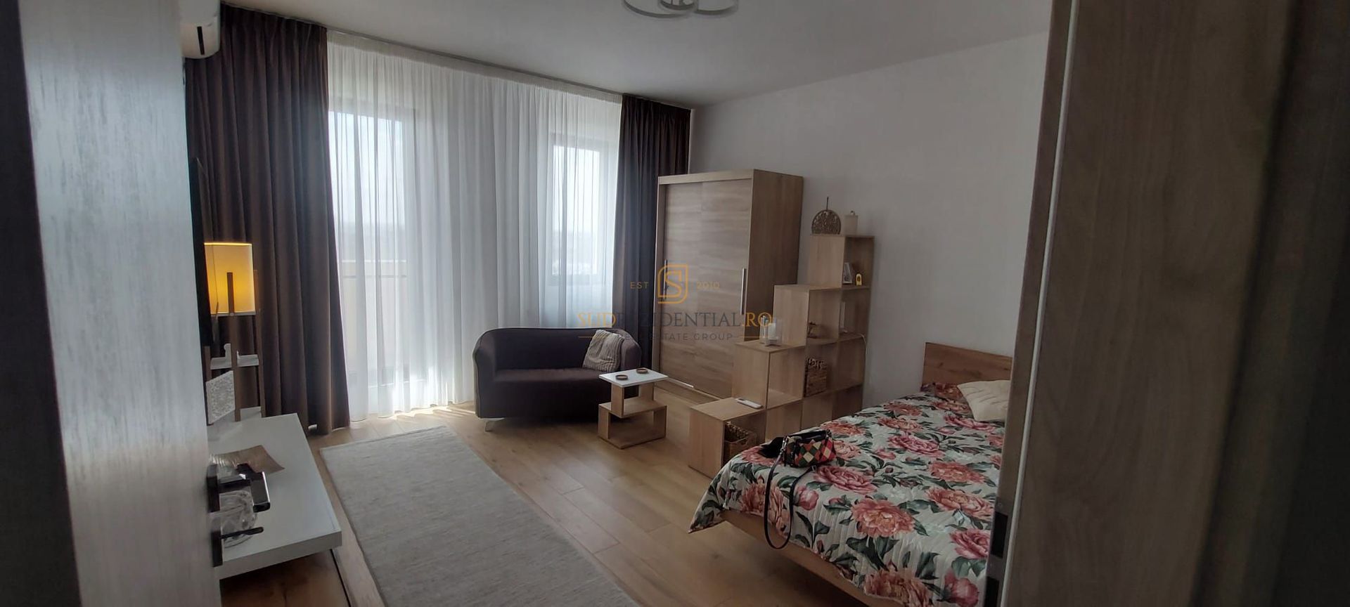 Garsoniera spatioasa, mobilata si utilata, Sector 5, parcare inclusa - Poză 2