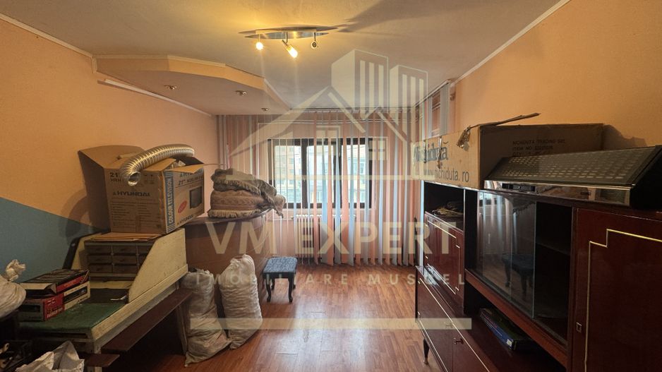 APARTAMENT 3 CAMERE ETAJ 1 GRUI - Poză 8