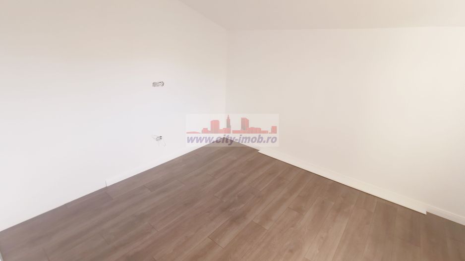 Vanzare Casa Otopeni   D + P + M - Poză 37