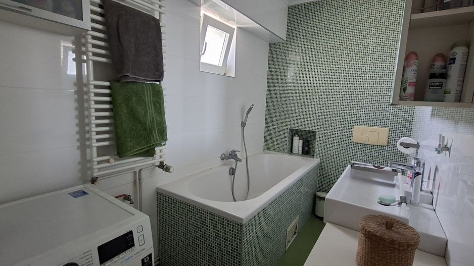 Apartament cu 4 camere si scara interioara - zona Judeatan - Poză 22