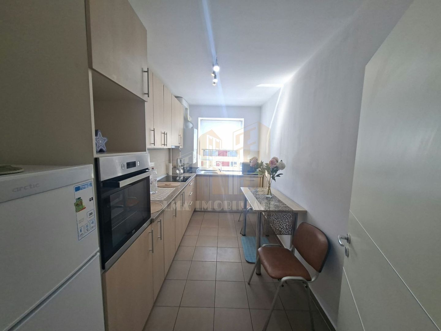 Apartament 2 camere Avantgarden Bartolomeu Egretei Brasov - Poză 8