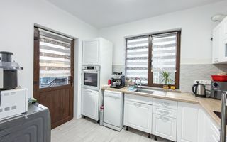 Casa zona Castel Transilvania - Poză 10