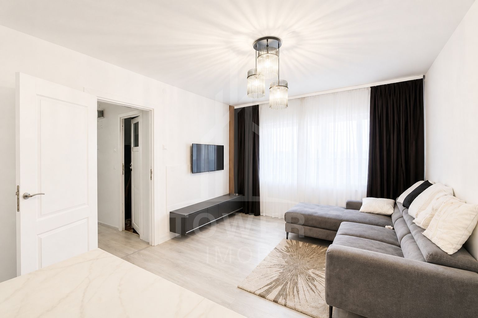 Apartament cu doua camere Vasile Aaron - Poză 1