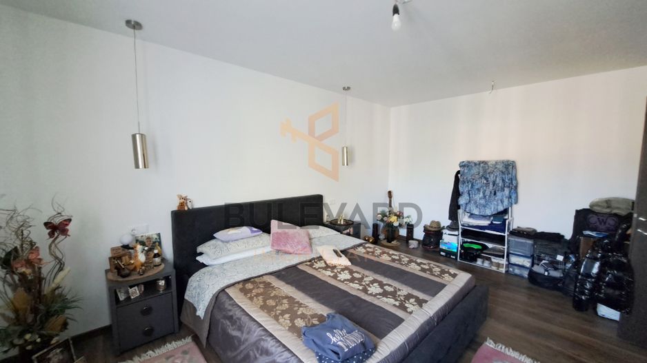 Casa noua + atelier 49 mp + teren 1030 mp! - Poză 12