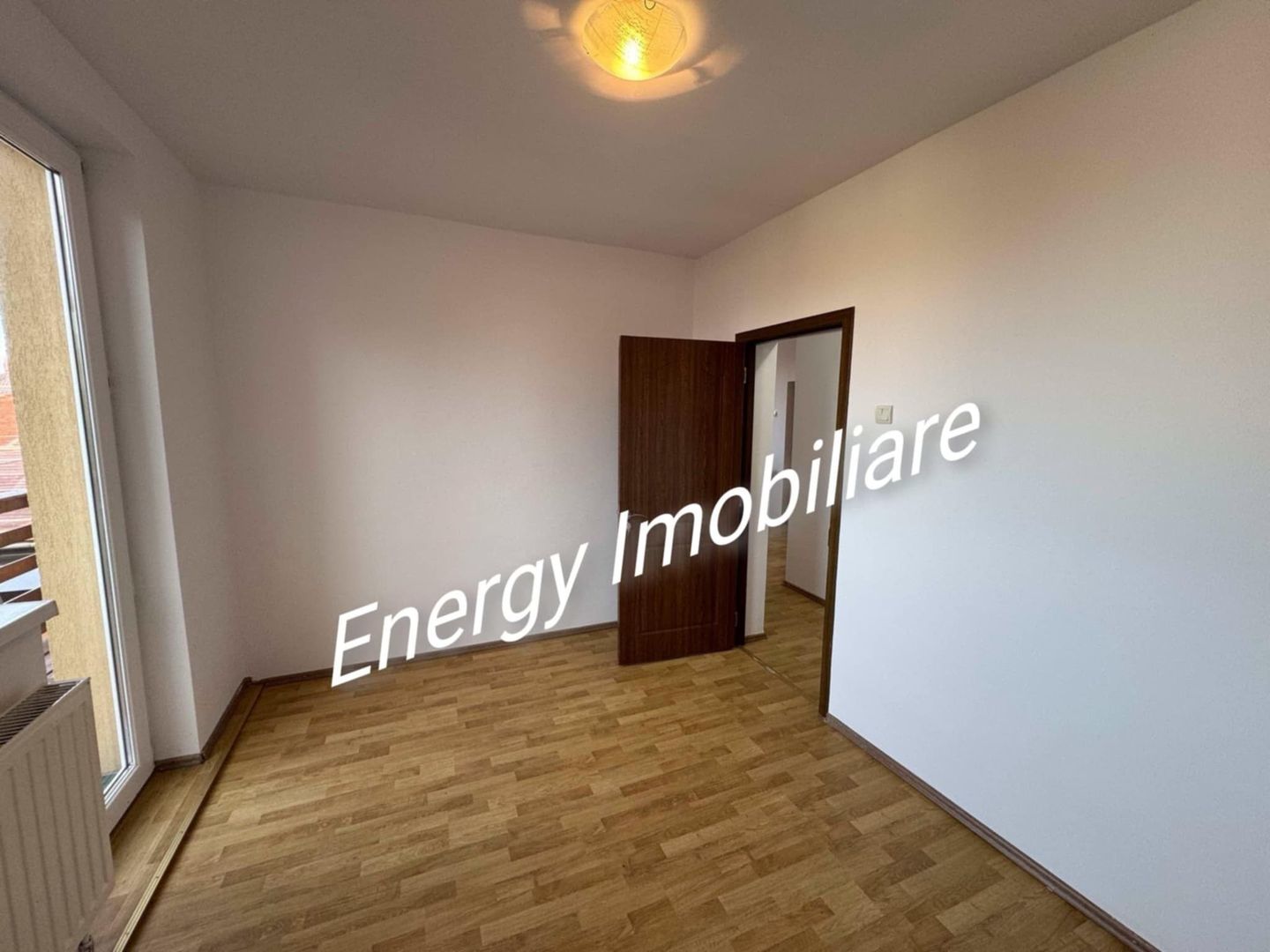 De  vânzare o casă cu 4 camere, în localitate Sîngiorgiu de Mureș - Poză 13