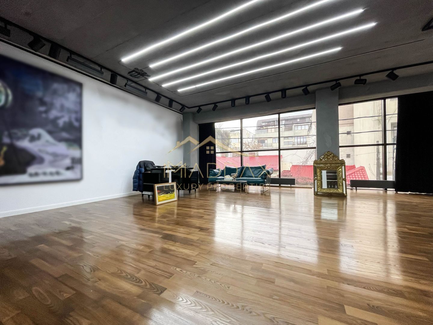 Imobil D+P+4E de tip spatiu comercial // Dorobanti - Poză 1