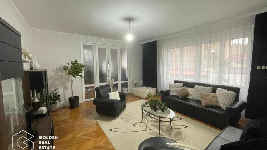 Proprietate ultracentrala, compusa din 2 apartamente - Poză 1