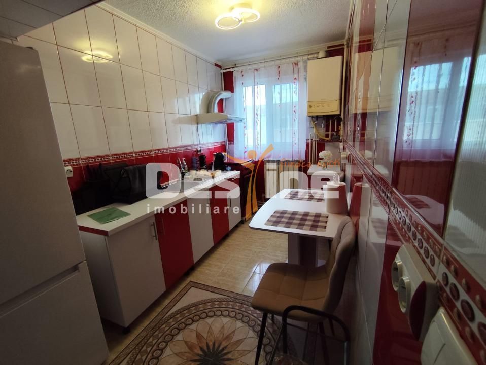 Baicoi Liliesti apartament 2 camere complet renovat, utilat si mobilat ! - Poză 5