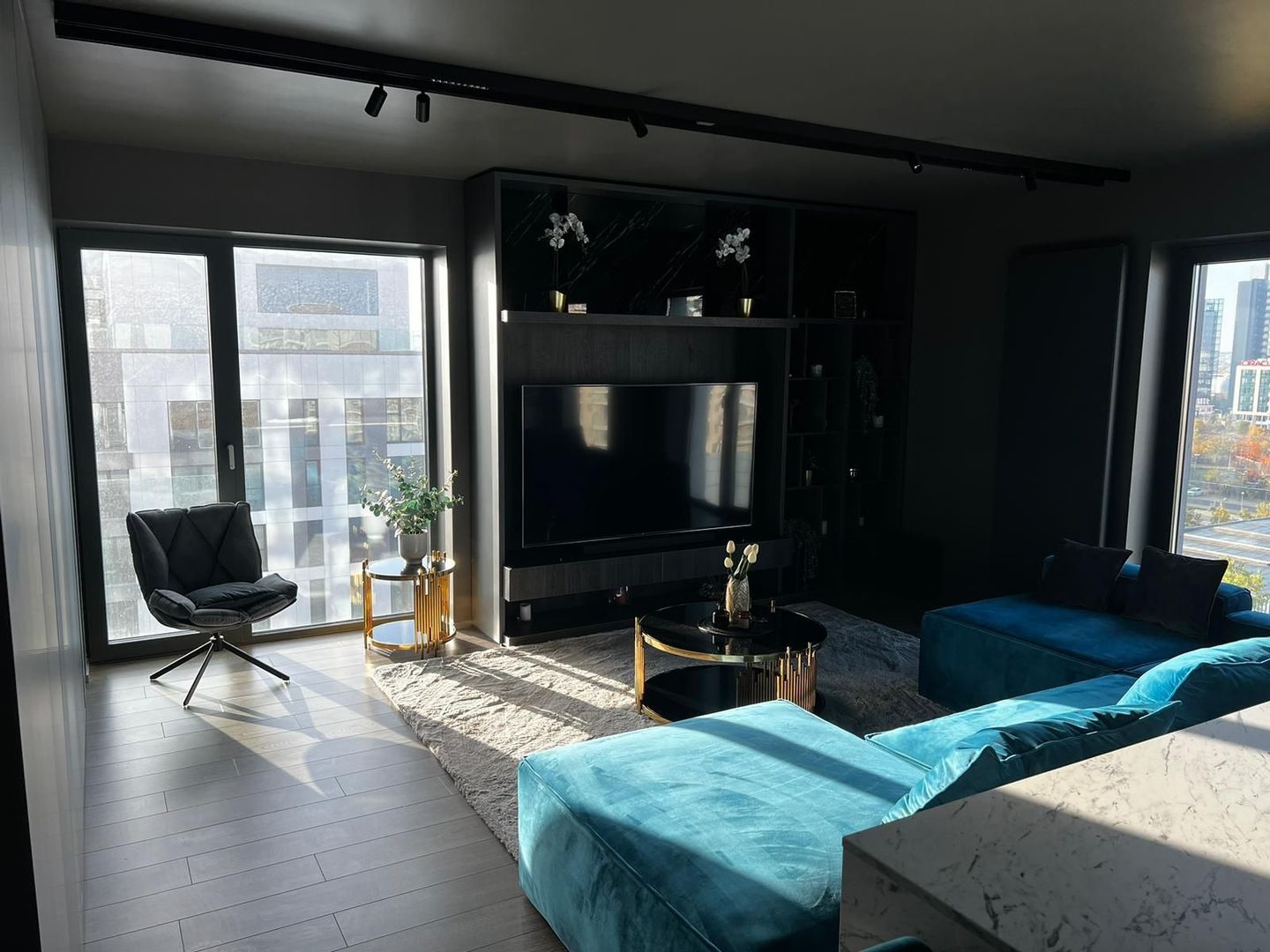 Cloud 9 Residence 2 Camere Super View Liber - Poză 6