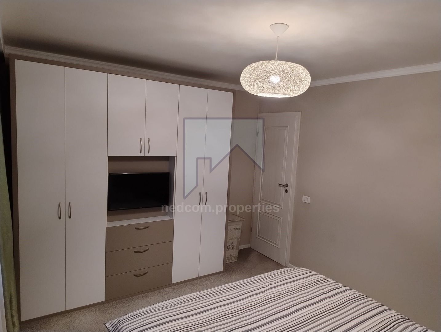 Vanzare apartament de 2 camere revonat modern - Nasaud - Poză 15