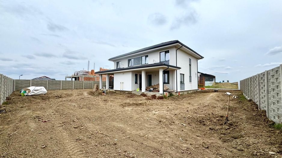 Duplex cu 4 camere,,teren 415 mp - 110mp utili |Sacalaz| - Poză 1