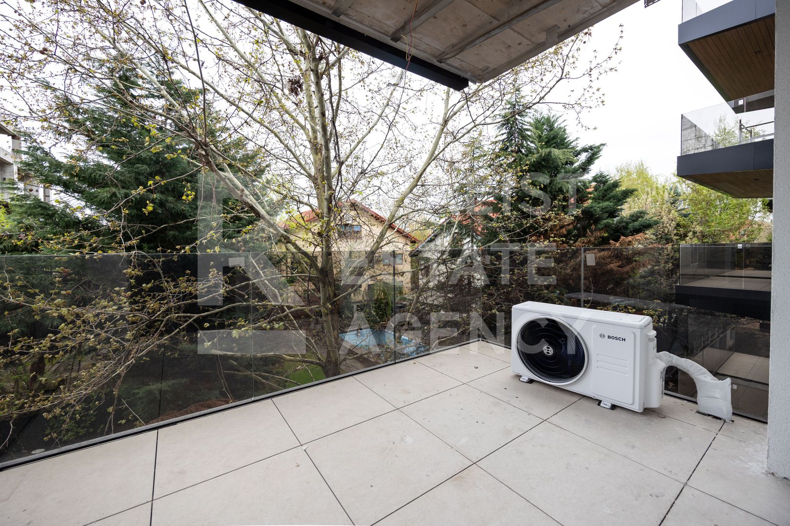 Vânzare, apartament cu 2 camere, zona Voluntari - Poză 20